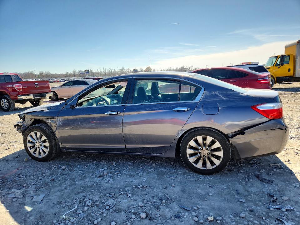 46768526 :رقم المزاد ، 1HGCR2F89DA207354 vin ، 2013 Honda Accord مزاد بيع