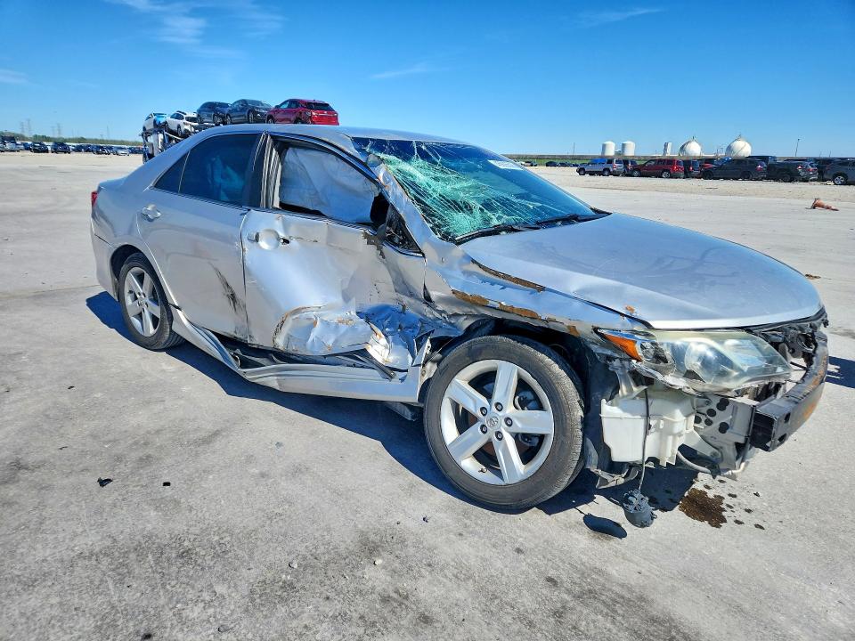 Aukcja sprzedaży 2014 Toyota Camry, vin: 4T1BF1FKXEU410239, numer aukcji: 45926526