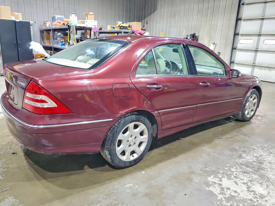 2006 Mercedes-benz C მანქანა იყიდება აუქციონზე, vin: WDBRF92H86F767676, აუქციონის ნომერი: 46845576