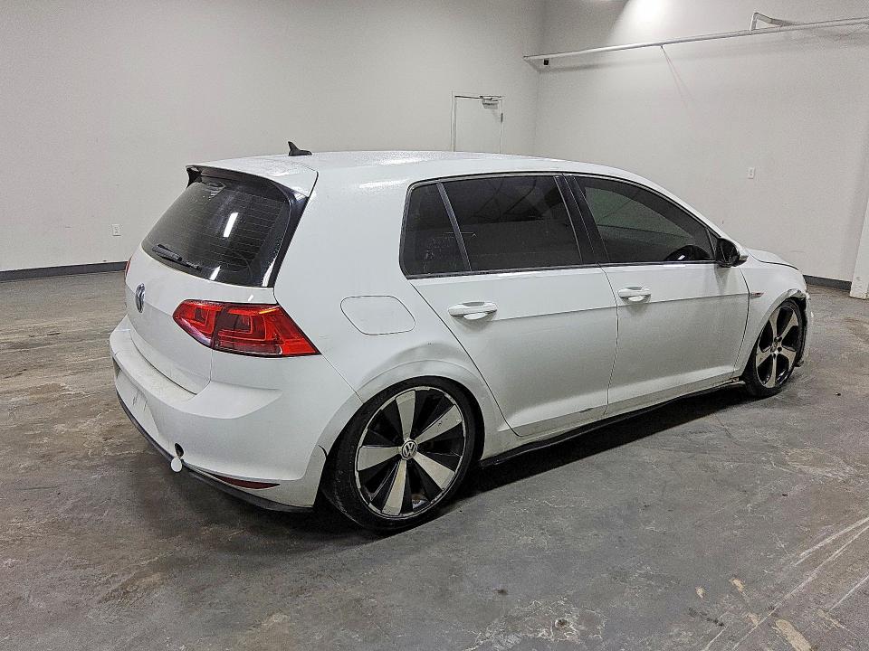 Продажа на аукционе авто 2015 Volkswagen Gti, vin: 3VW5T7AU0FM028567, номер лота: 79016095