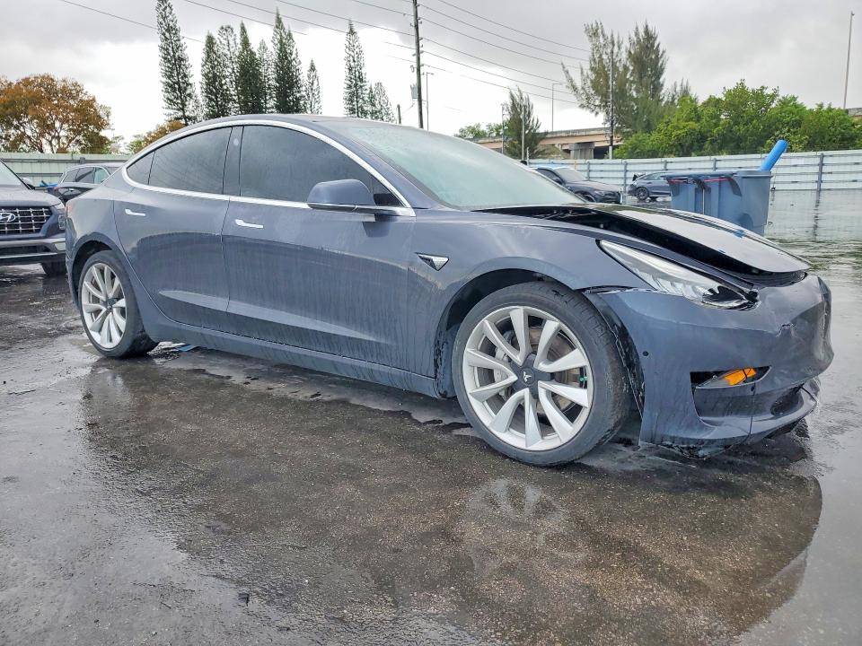 2018 Tesla Model 3 მანქანა იყიდება აუქციონზე, vin: 5YJ3E1EA5JF047467, აუქციონის ნომერი: 47521356