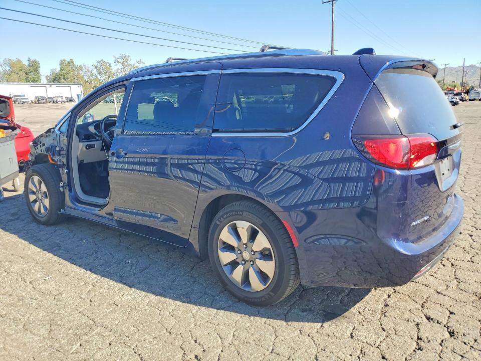 Продаж на аукціоні авто 2018 Chrysler Pacifica, vin: 2C4RC1N72JR236599, номер лоту: 46649426