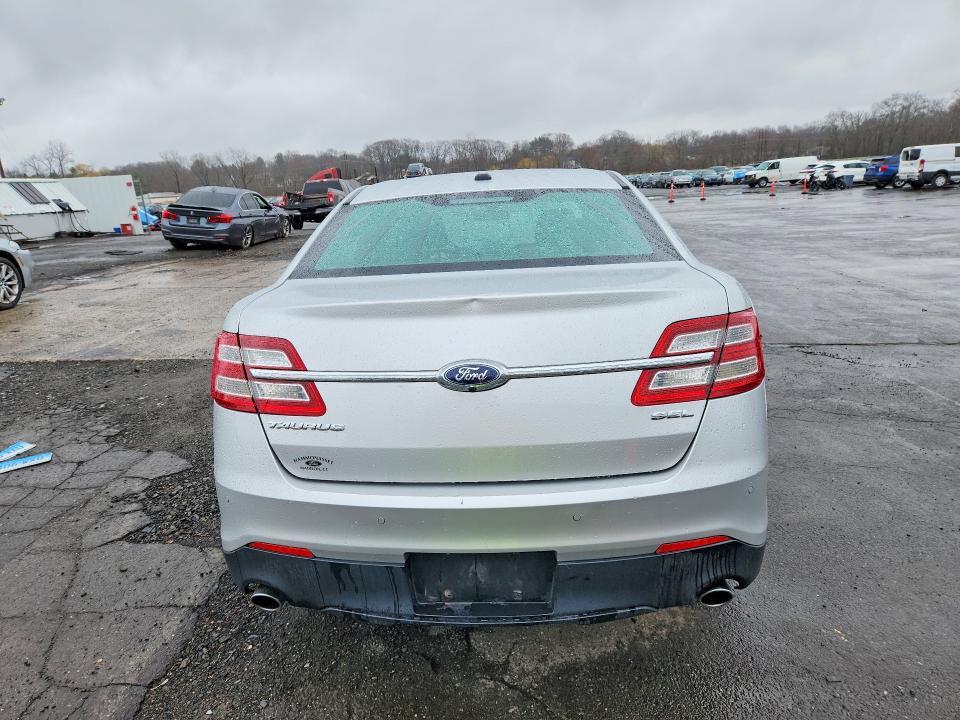 2015 Ford Taurus მანქანა იყიდება აუქციონზე, vin: 1FAHP2E84FG182297, აუქციონის ნომერი: 46567396