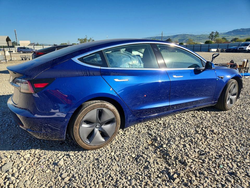 Продаж на аукціоні авто 2018 Tesla Model 3, vin: 5YJ3E1EA7JF076663, номер лоту: 45927436
