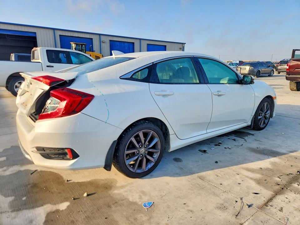 79746885 :رقم المزاد ، 19XFC1F78KE000883 vin ، 2019 Honda Civic مزاد بيع