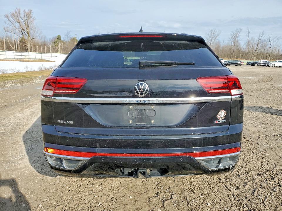 2022 Volkswagen Atlas Cross Sport მანქანა იყიდება აუქციონზე, vin: 1V2FE2CA5NC215809, აუქციონის ნომერი: 79398165