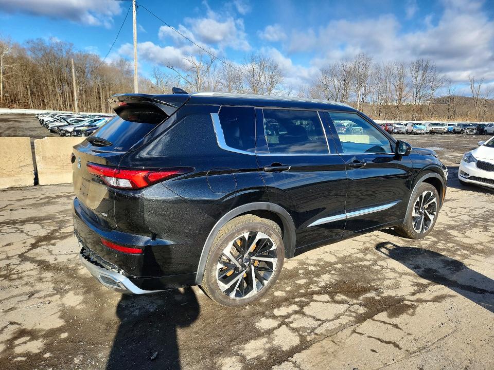 Продаж на аукціоні авто 2022 Mitsubishi Outlander, vin: JA4J4VA89NZ040309, номер лоту: 46285816