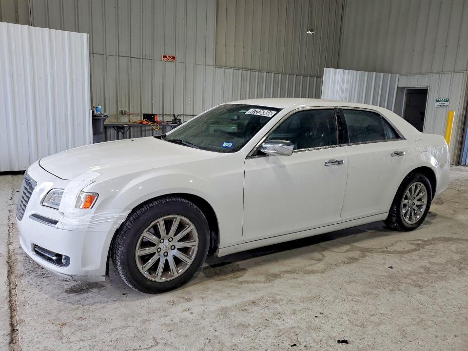 2012 Chrysler 300 მანქანა იყიდება აუქციონზე, vin: 2C3CCACG1CH123796, აუქციონის ნომერი: 47230366