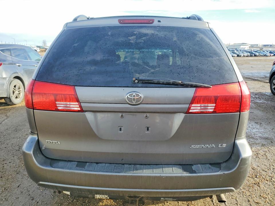 2004 Toyota Sienna მანქანა იყიდება აუქციონზე, vin: 5TDZA23C24S120102, აუქციონის ნომერი: 46299376