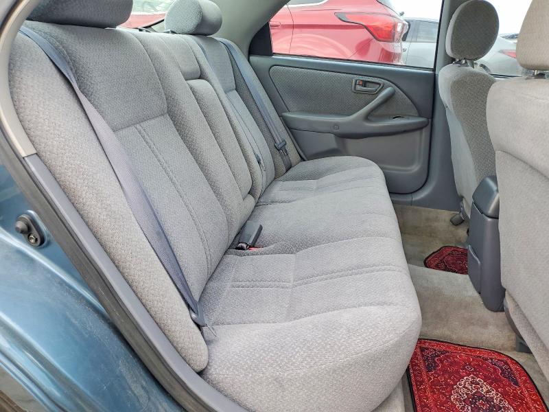 48173446 :رقم المزاد ، 4T1BG22K71U861096 vin ، 2001 Toyt Camry مزاد بيع