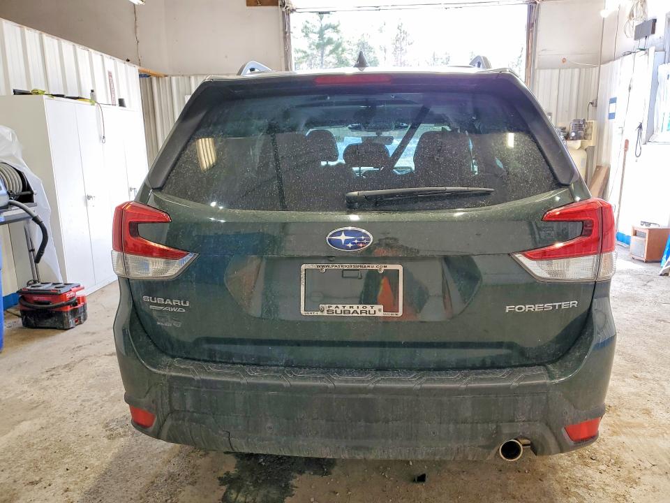 46005956 :رقم المزاد ، JF2SKAPCXNH411439 vin ، 2022 Subaru Forester مزاد بيع