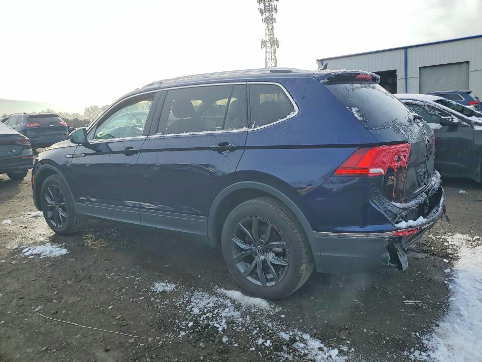 Продажа на аукционе авто 2023 Volkswagen Tiguan, vin: 3VVMB7AX7PM070104, номер лота: 45918976