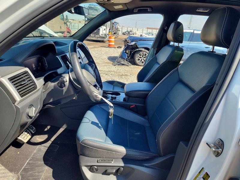 46033196 :رقم المزاد ، 1V2SE2CA7MC233578 vin ، 2021 Volkswagen Atlas Cross Sport مزاد بيع