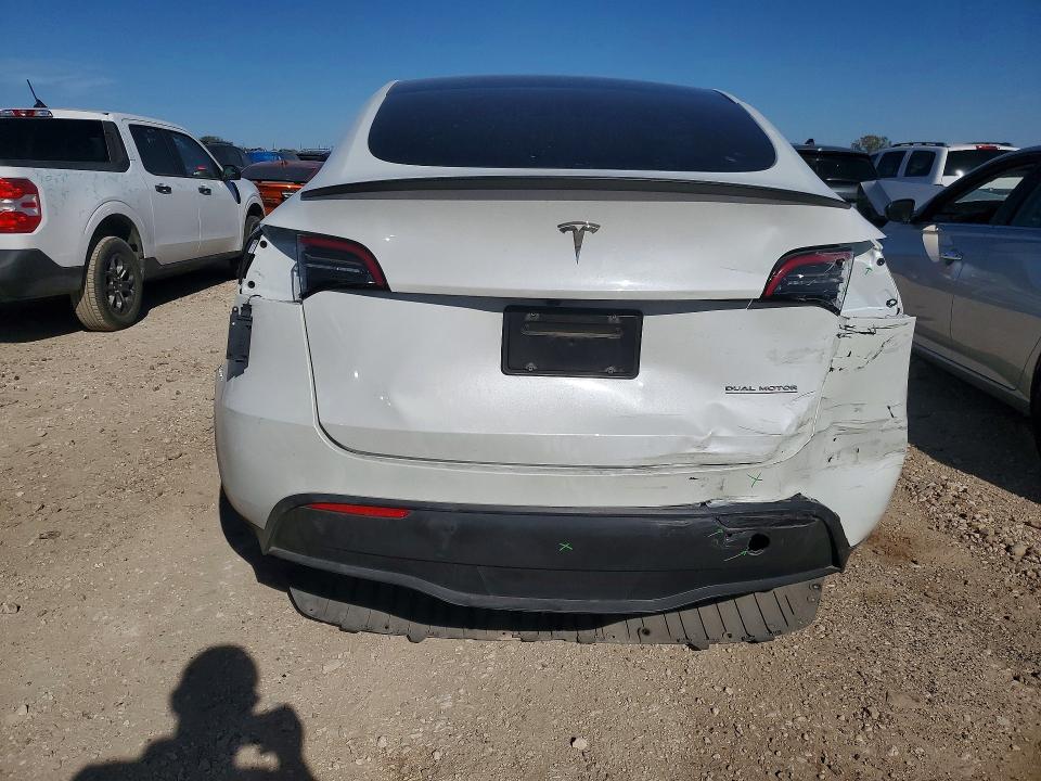 Продаж на аукціоні авто 2024 Tesla Model Y, vin: 7SAYGDEF3RF027908, номер лоту: 46315656