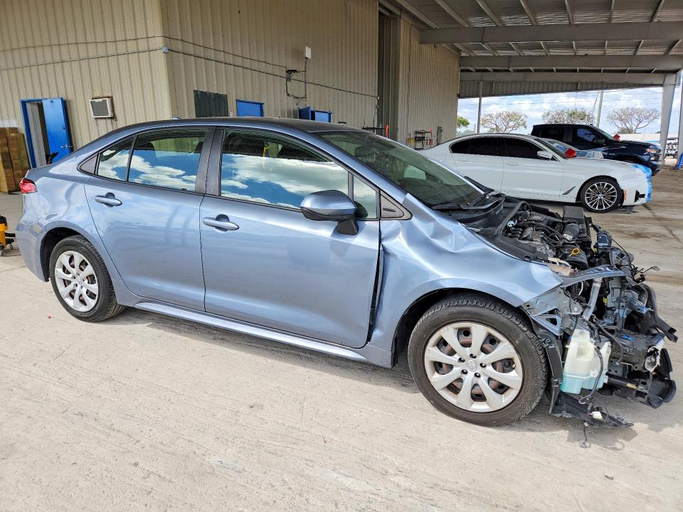 47940556 :رقم المزاد ، JTDEPMAE0N3001822 vin ، 2022 Toyota Corolla مزاد بيع