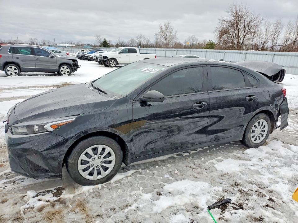 Auction sale of the 2024 Kia Forte, vin: 3KPF24AD8RE723659, lot number: 45603926