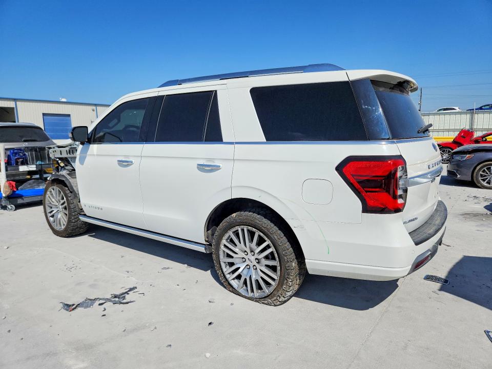 Продажа на аукционе авто 2022 Ford Expedition, vin: 1FMJU1MT5NEA17756, номер лота: 47369866