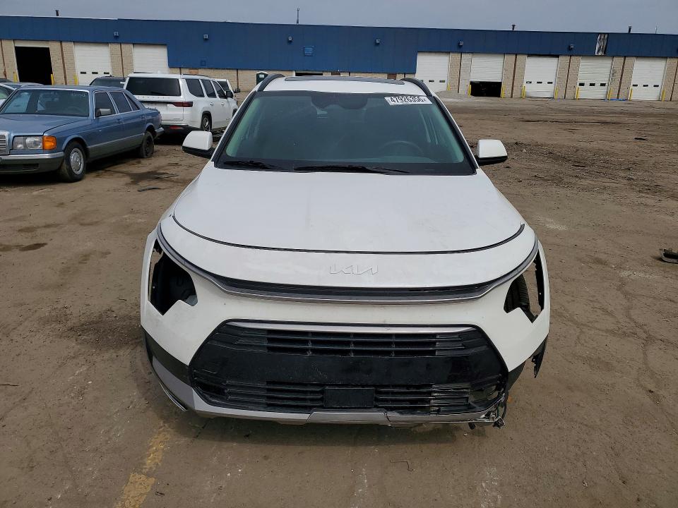 Продаж на аукціоні авто 2023 Kia Niro, vin: KNDCR3LE1P5101802, номер лоту: 47926356