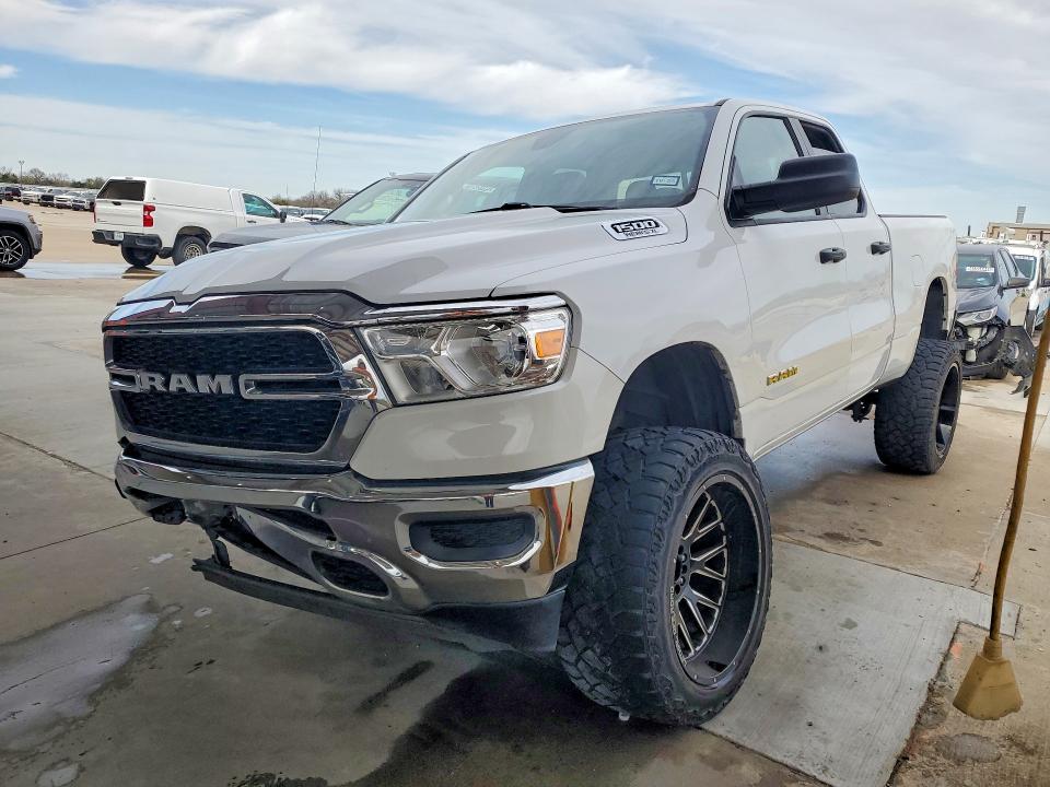 45554236 :رقم المزاد ، 1C6RRECT1KN805941 vin ، 2019 Ram 1500 مزاد بيع