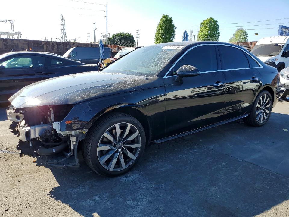 47422726 :رقم المزاد ، WAUABAF45MN006705 vin ، 2021 Audi A4 مزاد بيع