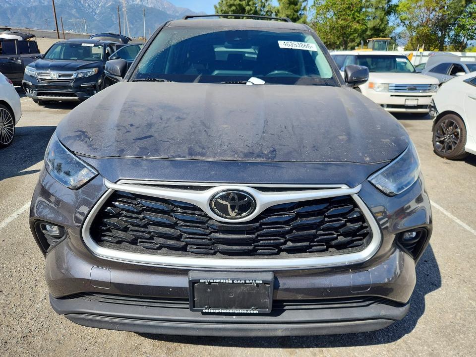 2022 Toyota Highlander მანქანა იყიდება აუქციონზე, vin: 5TDZZRAH3NS560959, აუქციონის ნომერი: 46353866