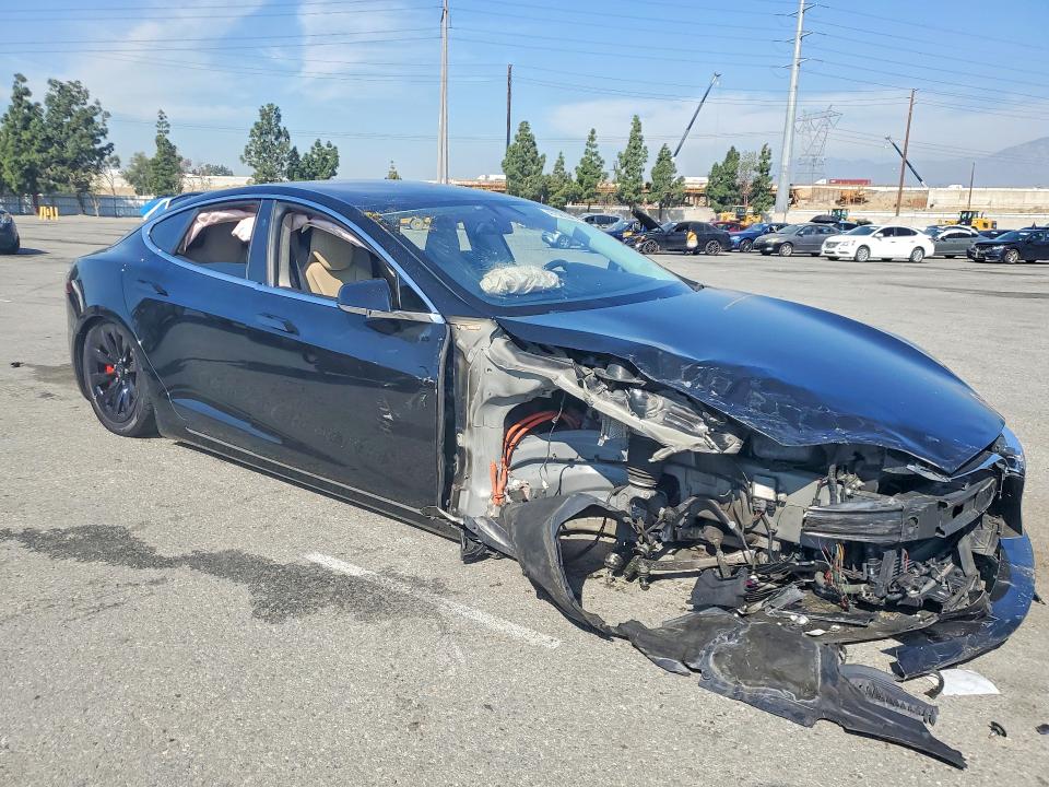 Продаж на аукціоні авто 2017 Tesla Model S, vin: 5YJSA1E42HF203167, номер лоту: 47322046