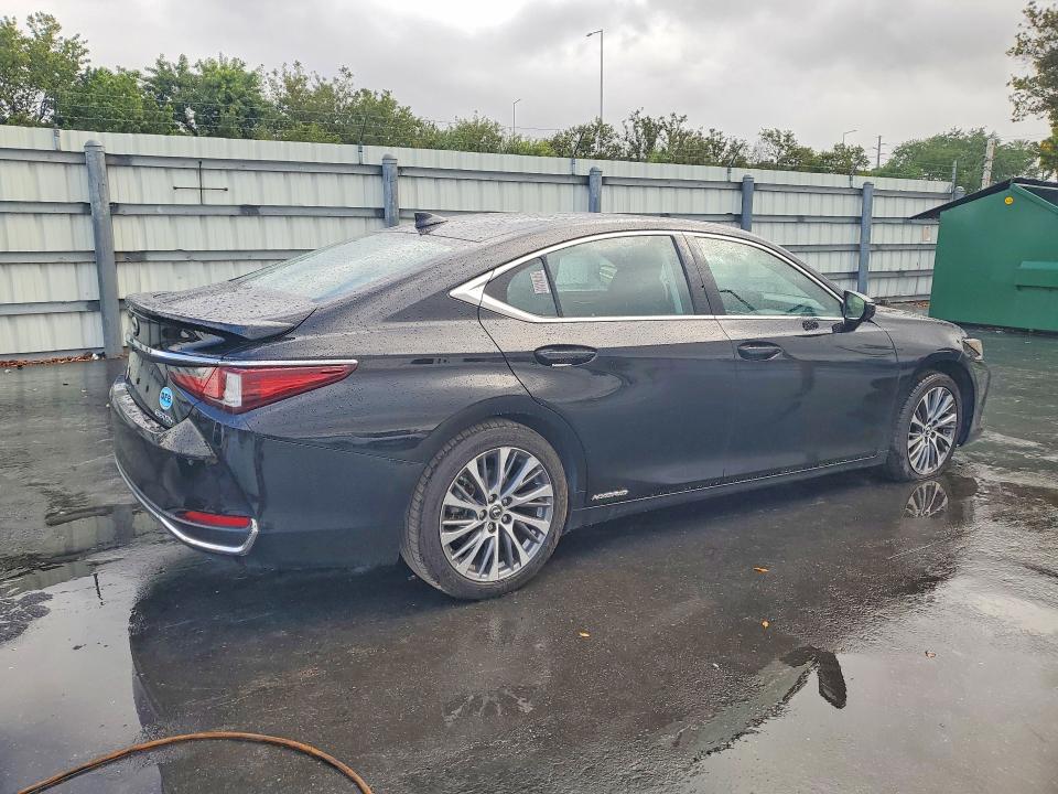 Продажа на аукционе авто 2020 Lexus Es 300h, vin: 58AD21B13LU009056, номер лота: 47967466