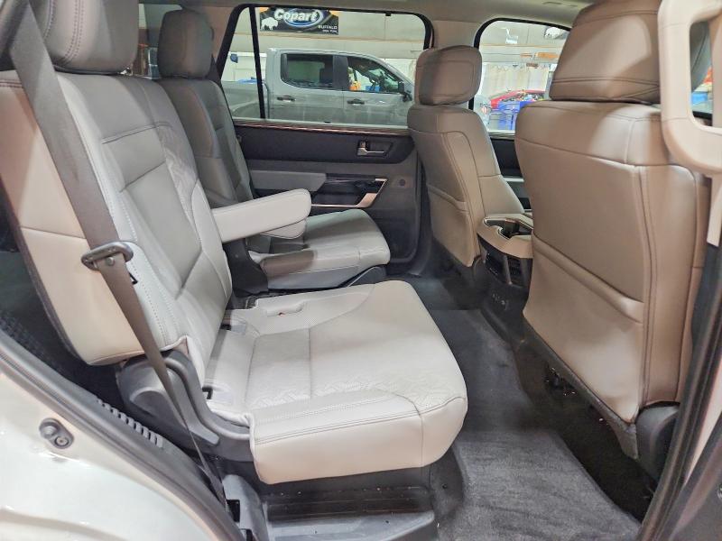 Продаж на аукціоні авто 2024 Toyota Sequoia, vin: 7SVAAABA4RX021568, номер лоту: 83077994
