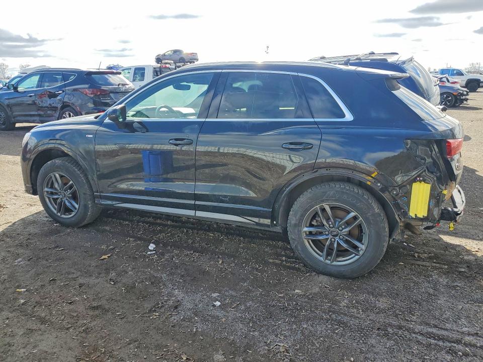 42078996 :رقم المزاد ، WA1EECF38L1033914 vin ، 2020 Audi Q3 مزاد بيع