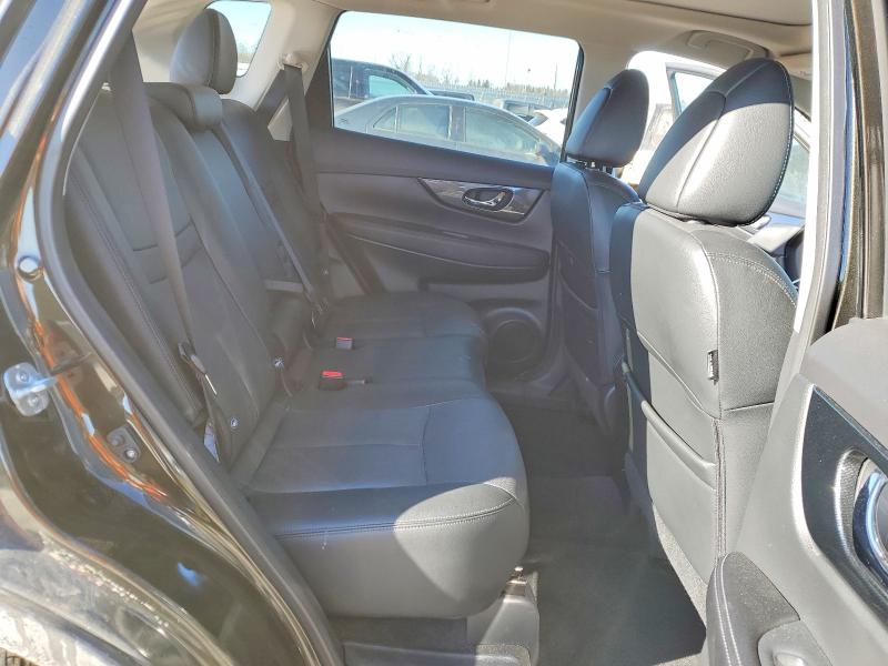 79604365 :رقم المزاد ، 5N1AT2MV6FC920411 vin ، 2015 Nissan Rogue مزاد بيع