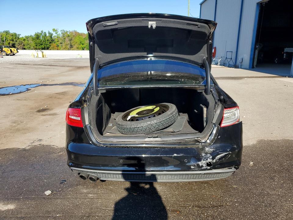 2016 Audi A4 მანქანა იყიდება აუქციონზე, vin: WAUAFAFL6GN010634, აუქციონის ნომერი: 46530956