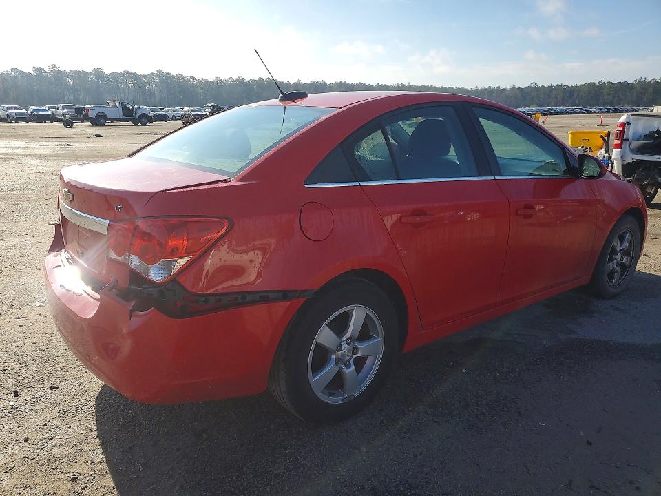 41869916 :رقم المزاد ، 1G1PC5SB0F7155738 vin ، 2015 Chevrolet Cruze مزاد بيع