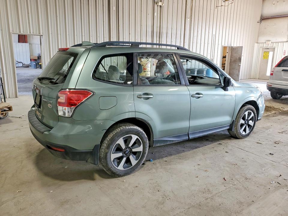 42022966 :رقم المزاد ، JF2SJABC7JH598000 vin ، 2018 Subaru Forester مزاد بيع
