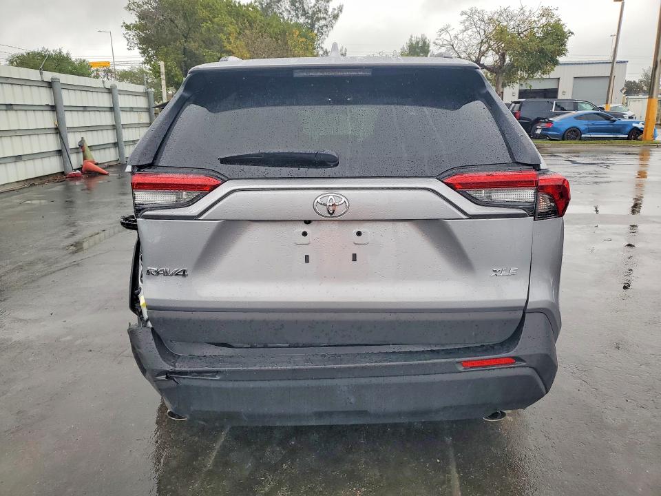 46632616 :رقم المزاد ، 2T3W1RFV8SC361085 vin ، 2025 Toyota Rav4 مزاد بيع