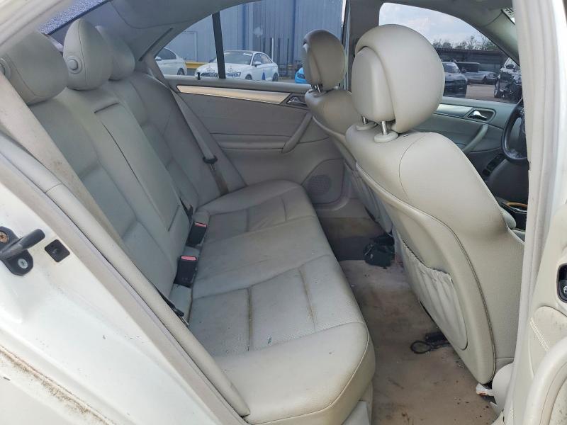 Продажа на аукционе авто 2006 Mercedes Benz C 230, vin: WDBRF52H56F745496, номер лота: 47428036