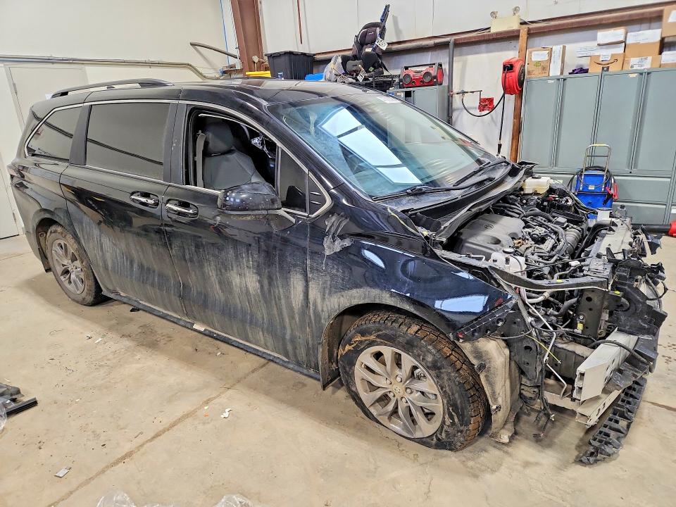 Продаж на аукціоні авто 2024 Toyota Sienna, vin: 5TDGRKEC5RS213278, номер лоту: 47082386