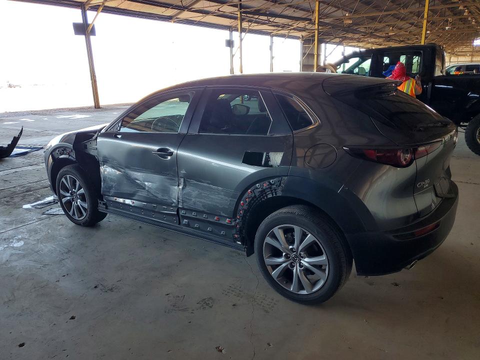 47577226 :رقم المزاد ، 3MVDMBBL6NM458525 vin ، 2022 Mazda Cx-30 مزاد بيع