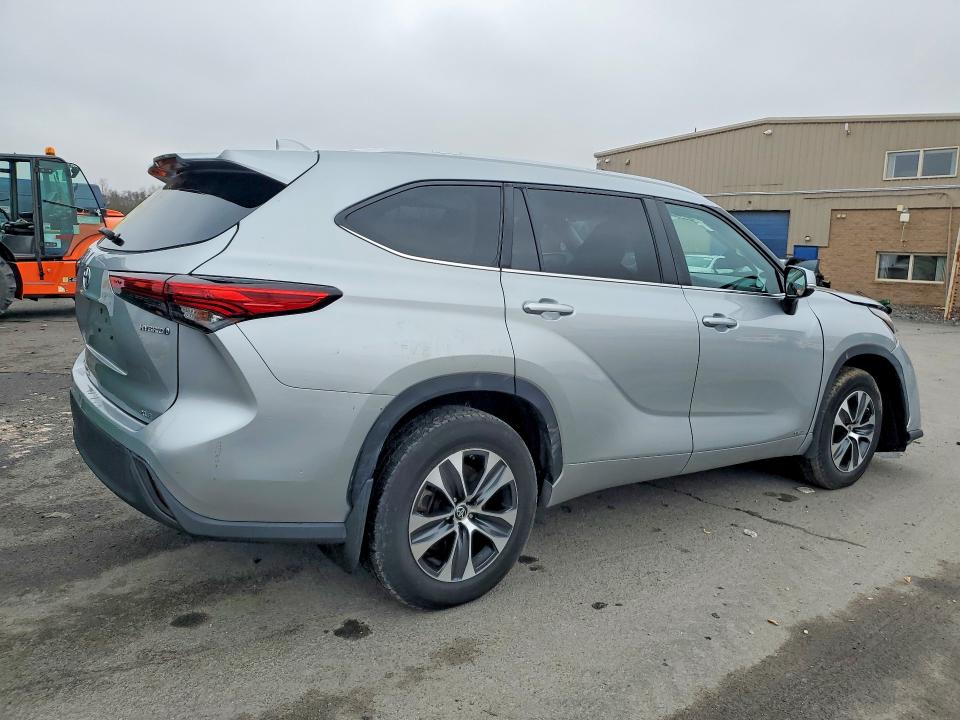 Aukcja sprzedaży 2023 Toyota Highlander Hybrid, vin: 5TDKBRCH3PS126997, numer aukcji: 78310825