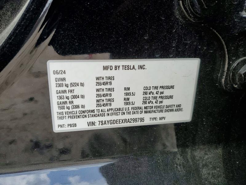 46674086 :رقم المزاد ، 7SAYGDEEXRA299795 vin ، 2024 Tesla Model Y مزاد بيع