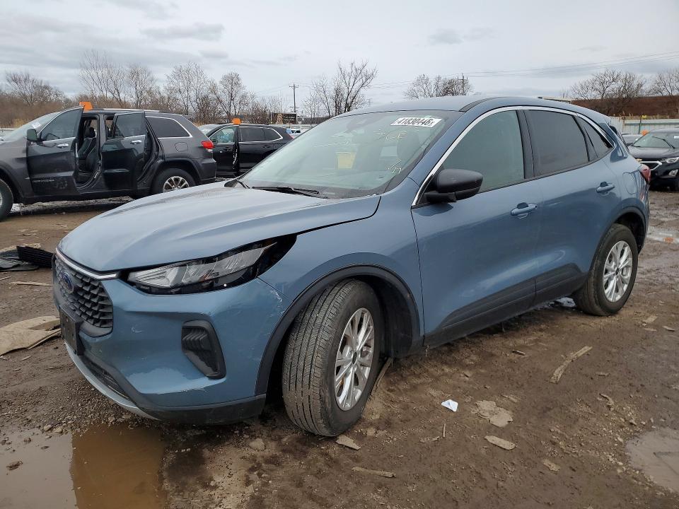 2023 Ford Escape მანქანა იყიდება აუქციონზე, vin: 1FMCU0GN0PUA69353, აუქციონის ნომერი: 41830446