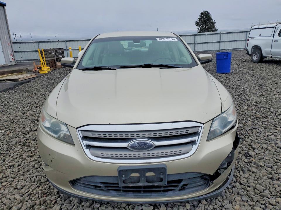 2010 Ford Taurus მანქანა იყიდება აუქციონზე, vin: 1FAHP2EW2AG152335, აუქციონის ნომერი: 42010026