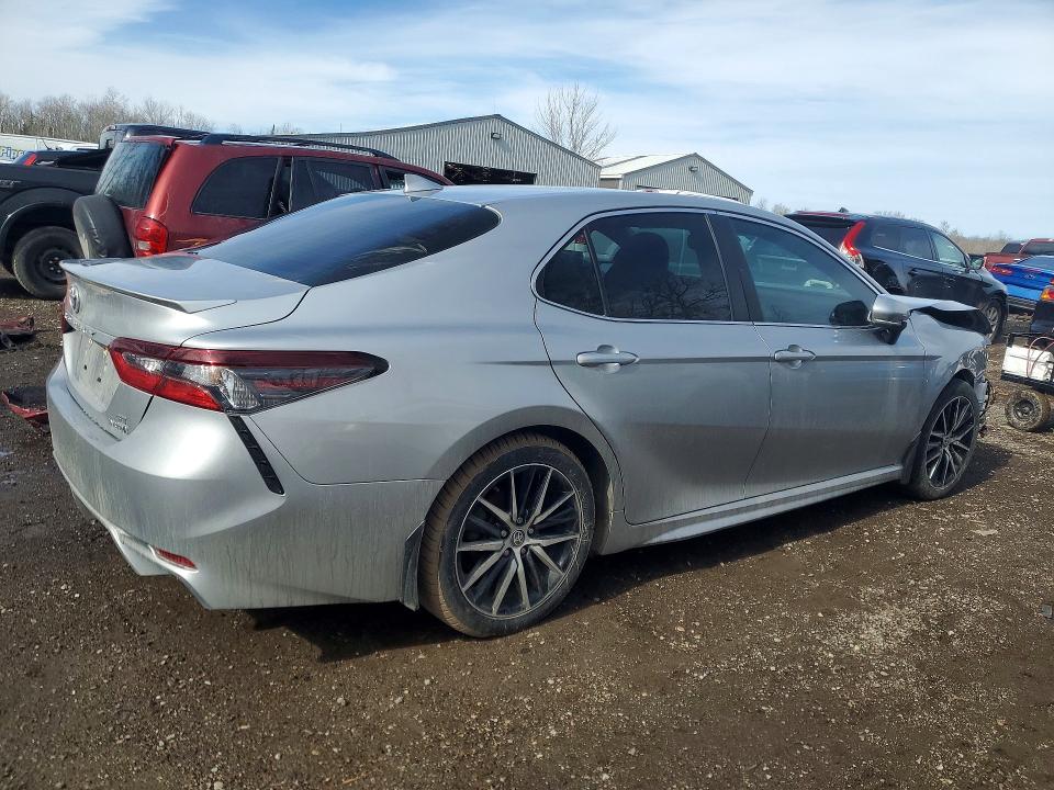 75575875 :رقم المزاد ، 4T1B21HK3PU018909 vin ، 2023 Toyota Camry مزاد بيع