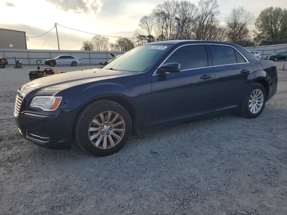 Auction sale of the 2013 Chrysler 300, vin: 2C3CCAAG4DH732465, lot number: 78357125