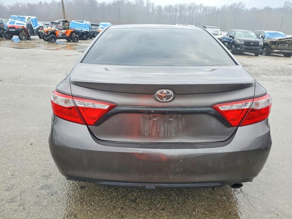 79109125 :رقم المزاد ، 4T1BF1FK9HU313392 vin ، 2017 Toyota Camry مزاد بيع
