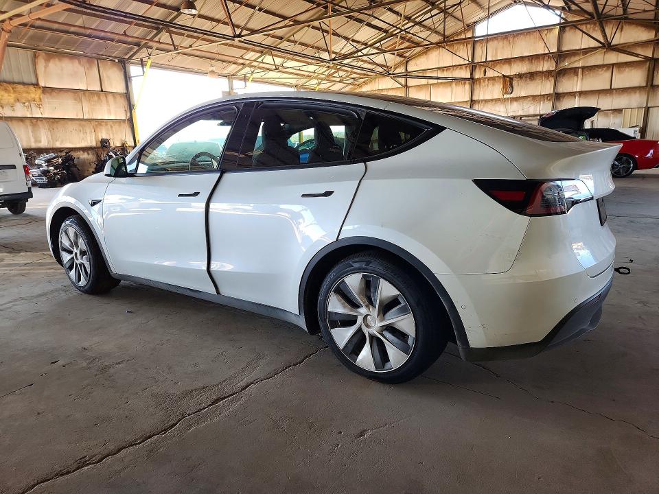 Продажа на аукционе авто 2021 Tesla Model Y, vin: 5YJYGAEEXMF216809, номер лота: 46409246