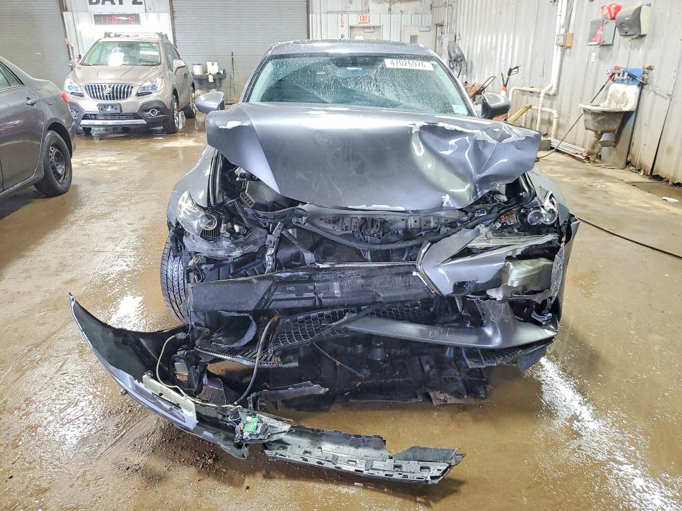 47026976 :رقم المزاد ، JTHCF1D24E5011041 vin ، 2014 Lexus Is 250 مزاد بيع