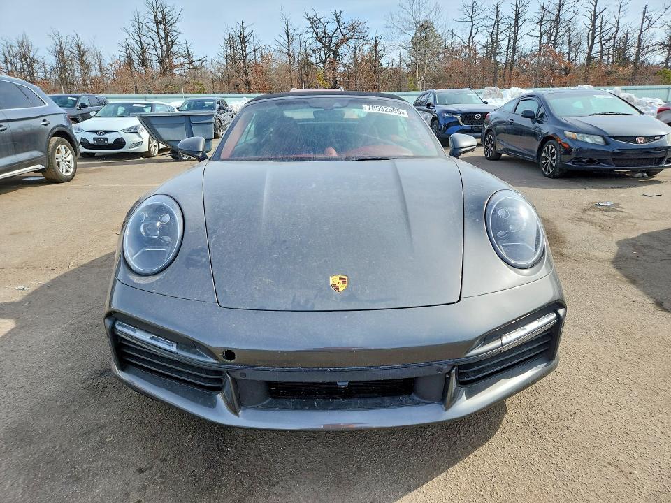 78532565 :رقم المزاد ، WP0CD2A95MS263718 vin ، 2021 Porsche 911 مزاد بيع