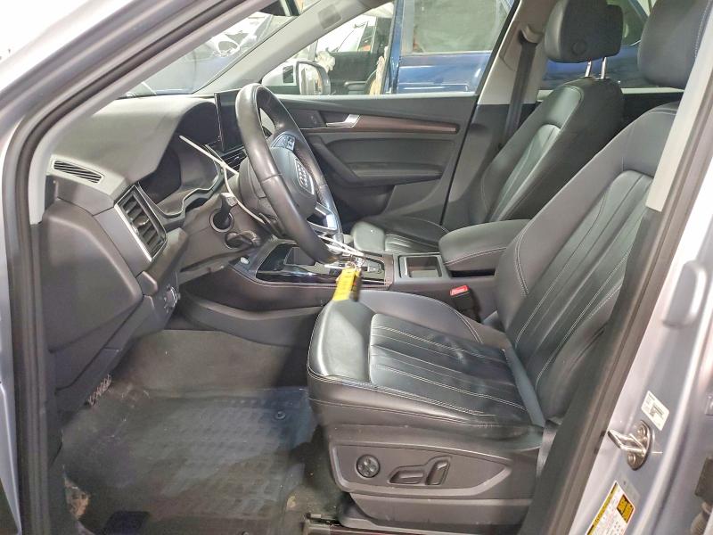 53811756 :رقم المزاد ، WA1BBAFY3N2136070 vin ، 2022 Audi Q5 مزاد بيع