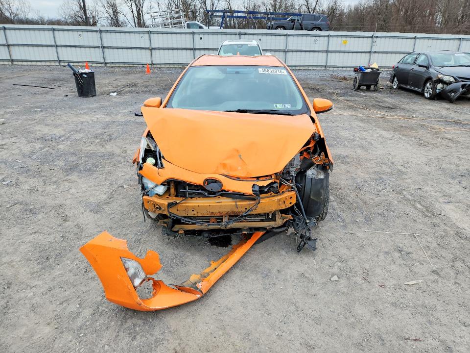 Aukcja sprzedaży 2015 Toyota Prius C, vin: JTDKDTB35F1090125, numer aukcji: 46832016