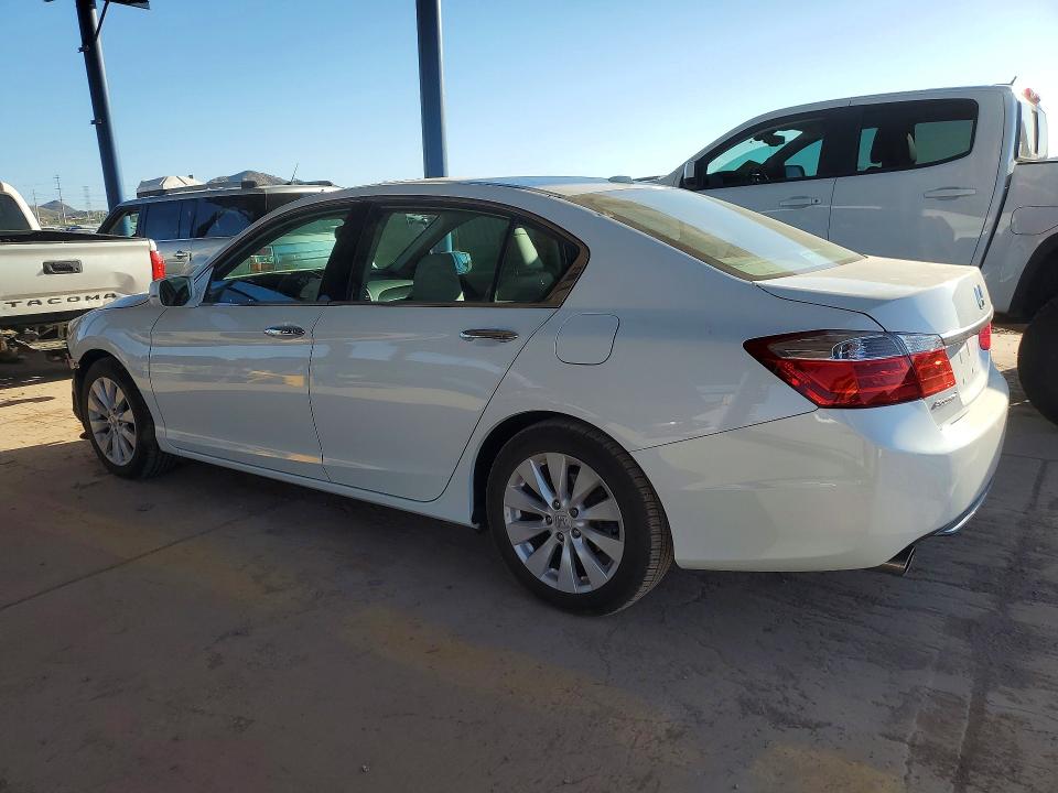 Продажа на аукционе авто 2015 Honda Accord, vin: 1HGCR3F86FA009100, номер лота: 45455646